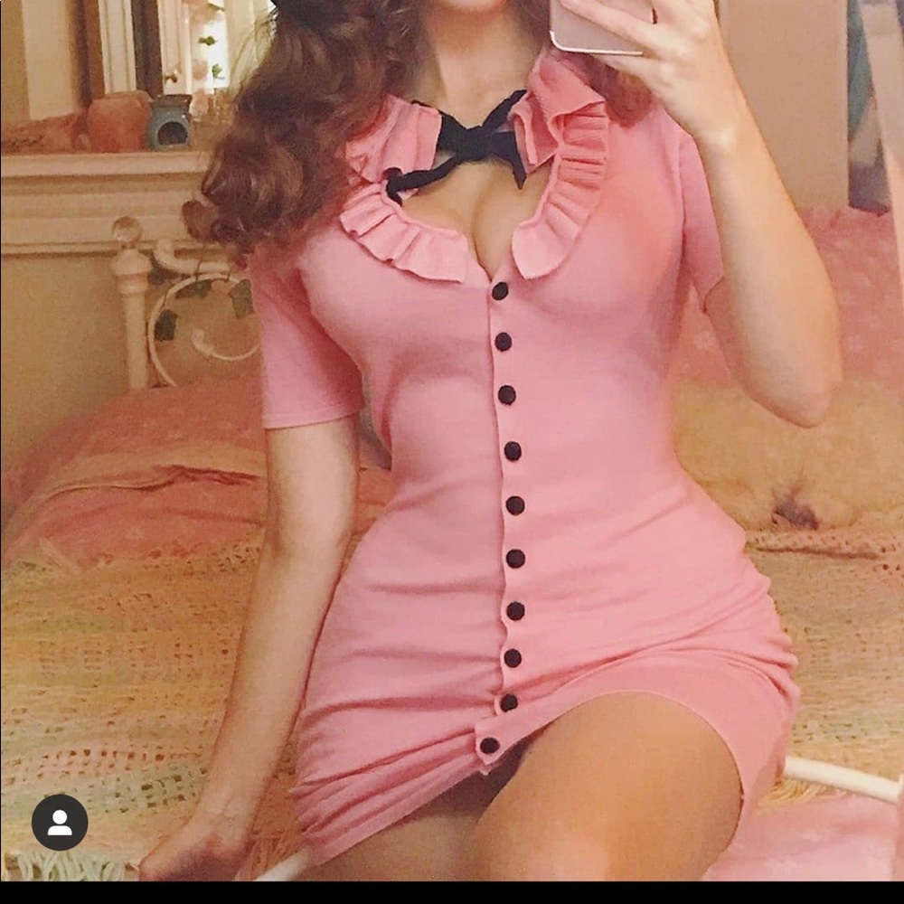 Pin up style pink dress